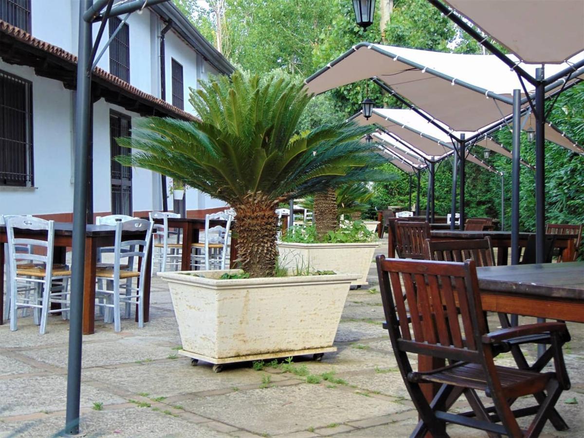 Bed and Breakfast Casale Rurale San Marco Evangelista Exterior foto
